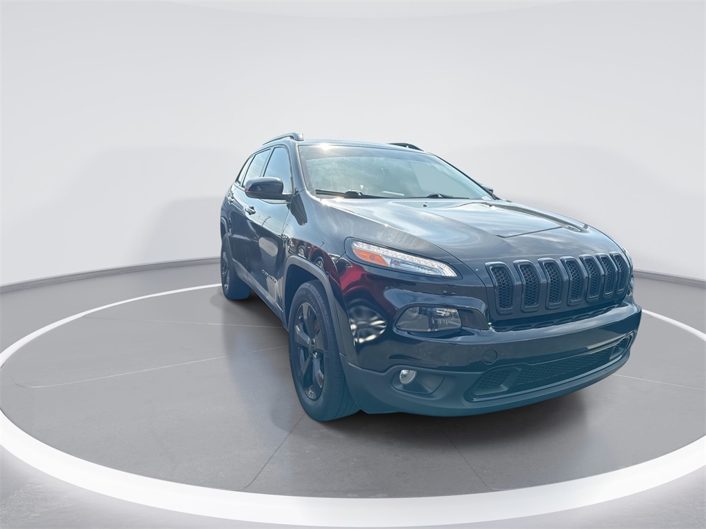 Used 2018 Jeep Cherokee Latitude with VIN 1C4PJMCBXJD509250 for sale in Somerset, KY