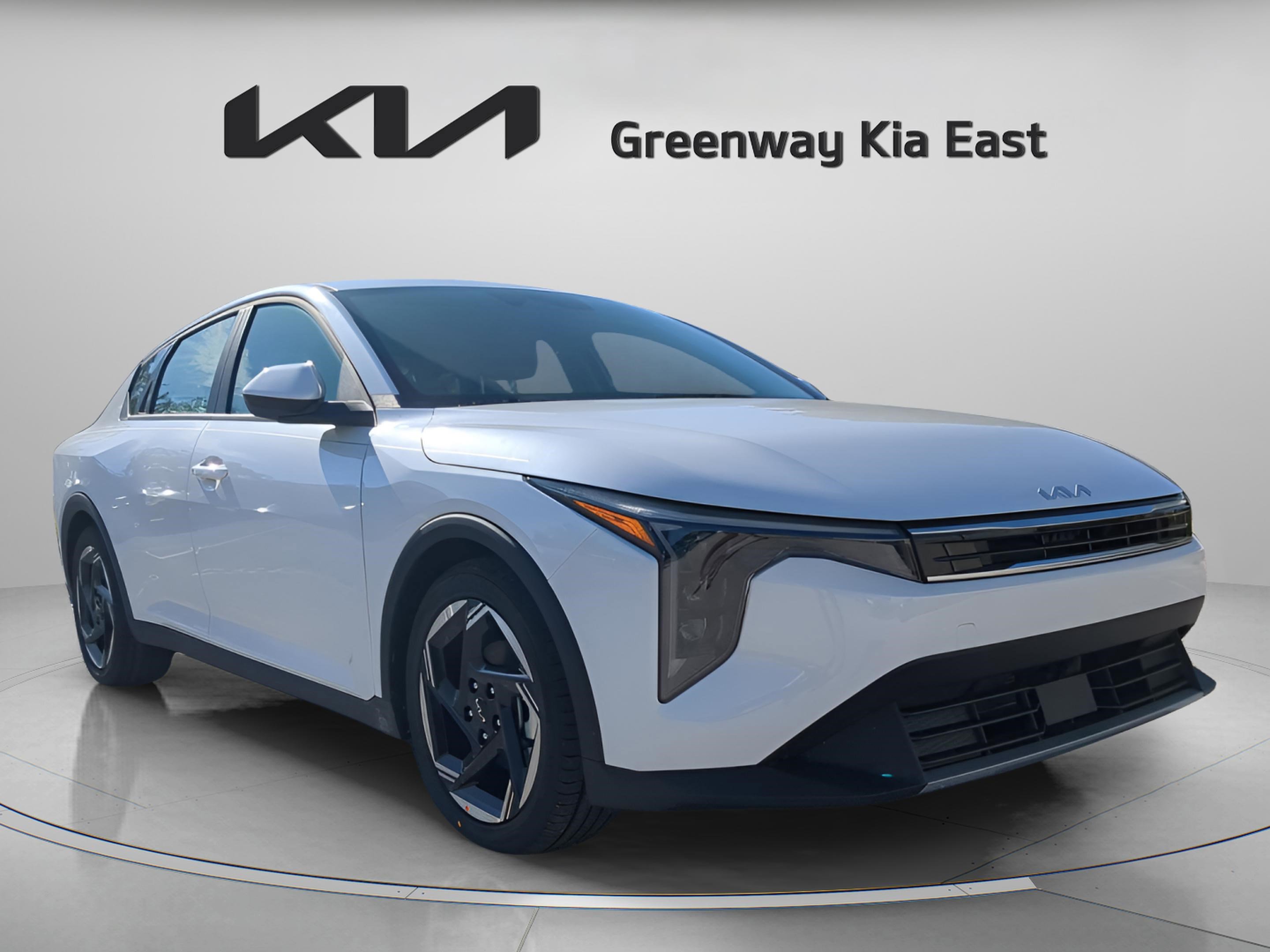 2025 Kia K4 EX's photo