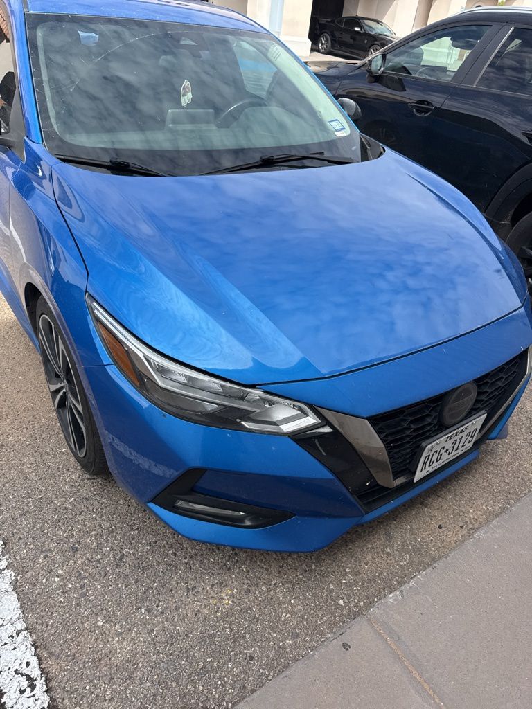 2020 Nissan Sentra SR photo 11