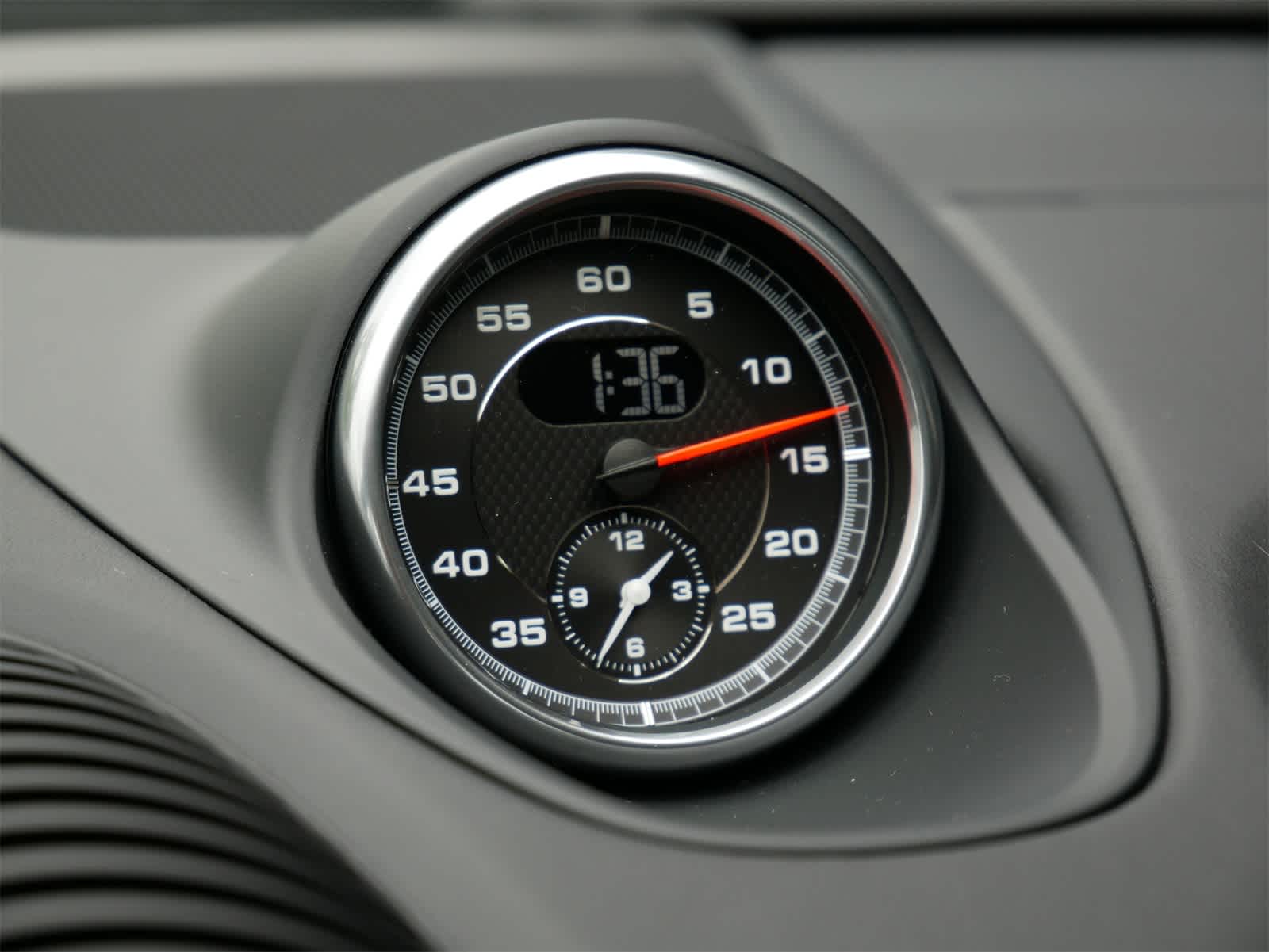 2025 Porsche Cayman S photo 12
