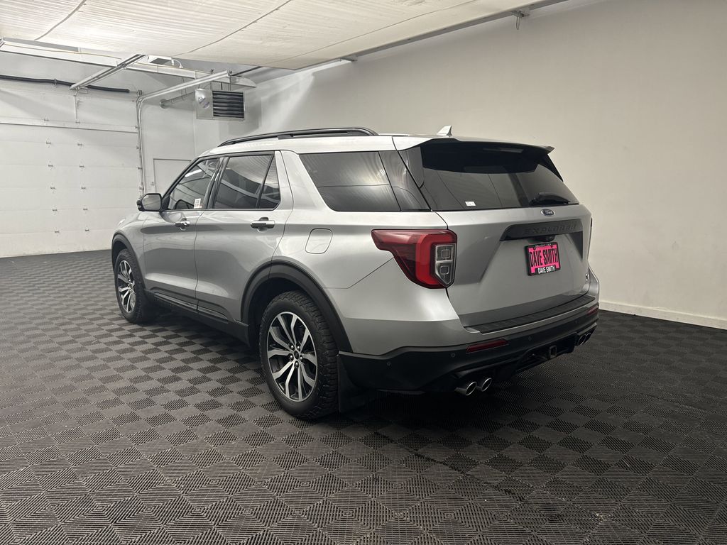 2020 Ford Explorer ST photo 3