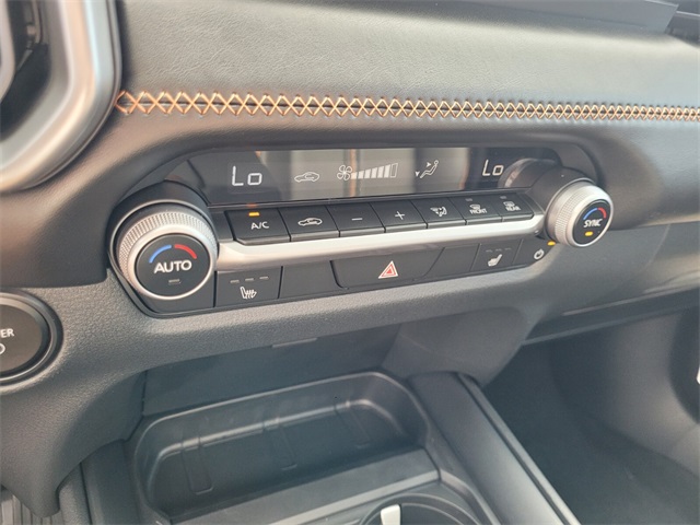 2025 Mazda CX-50 Premium photo 23
