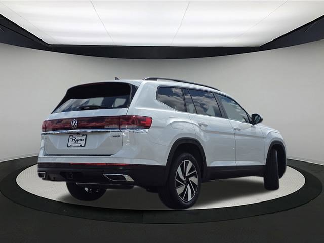 2026 Volkswagen Atlas SE Technology photo 5