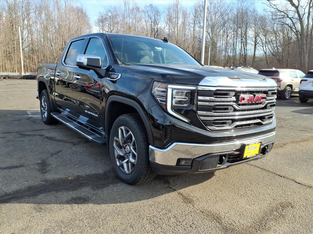 2026 GMC Sierra 1500 SLT's photo