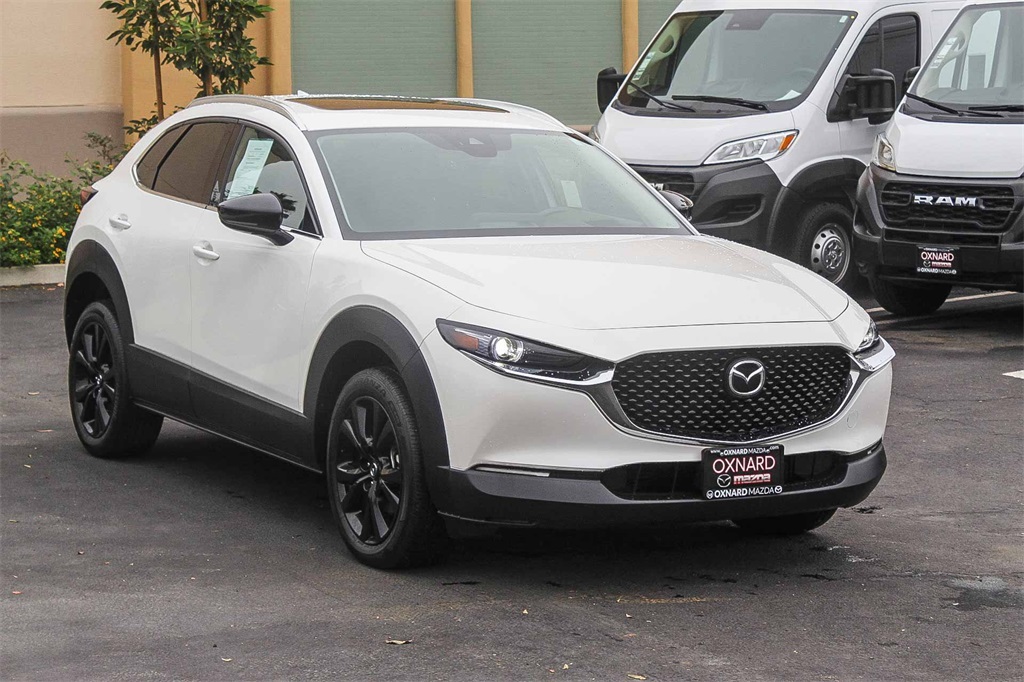 2022 Mazda CX-30 2.5 Turbo Premium photo 2