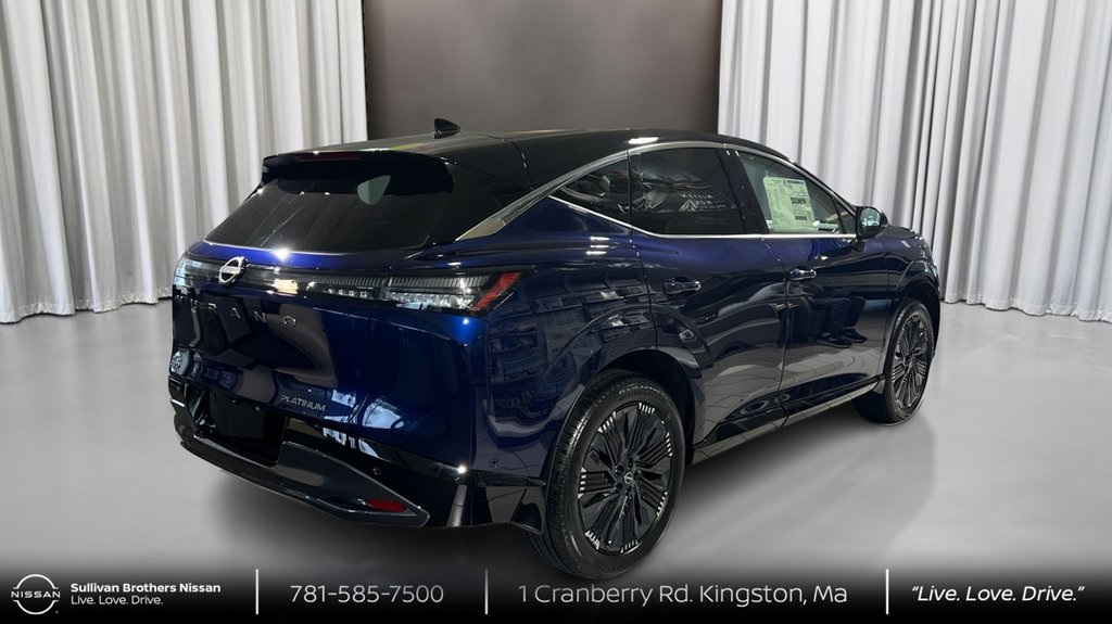 2025 Nissan Murano Platinum photo 2