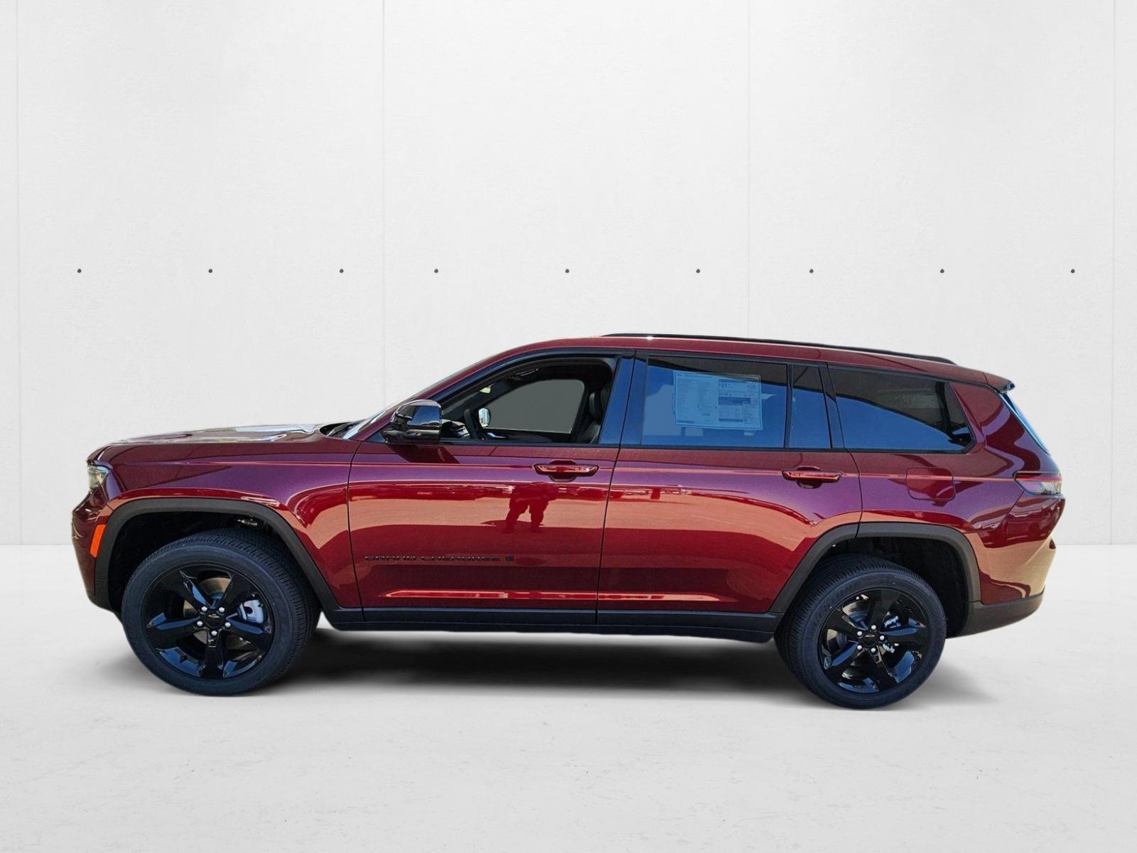 2025 Jeep Grand Cherokee Altitude X photo 3
