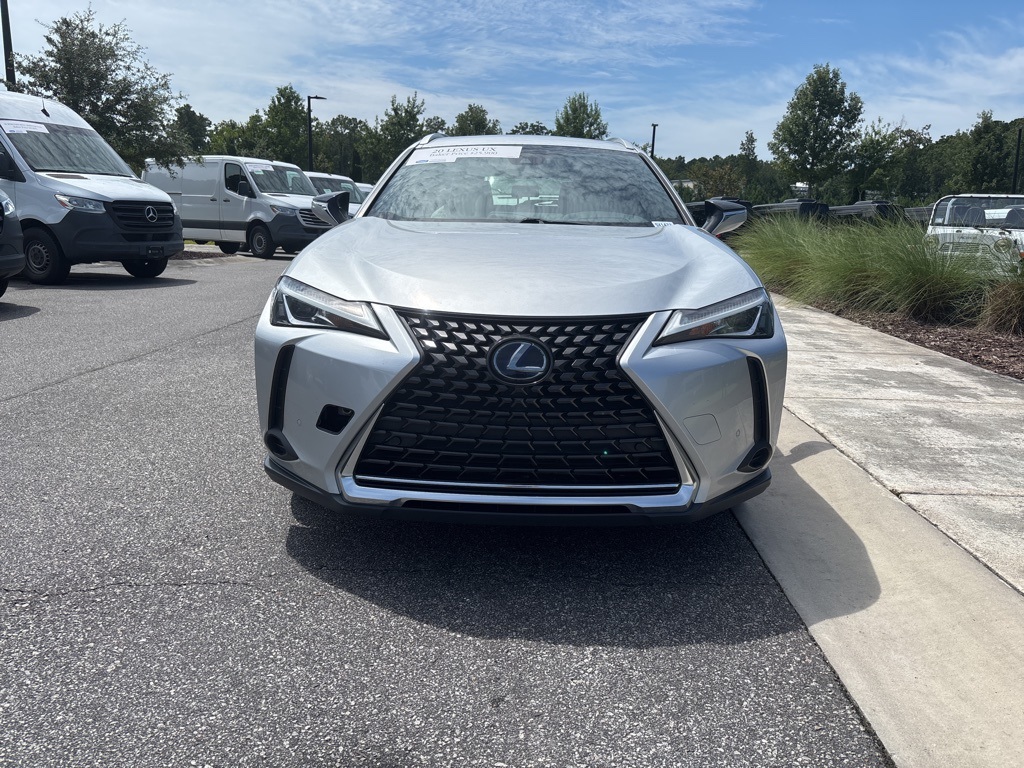 2020 Lexus UX 250h Premium photo 7