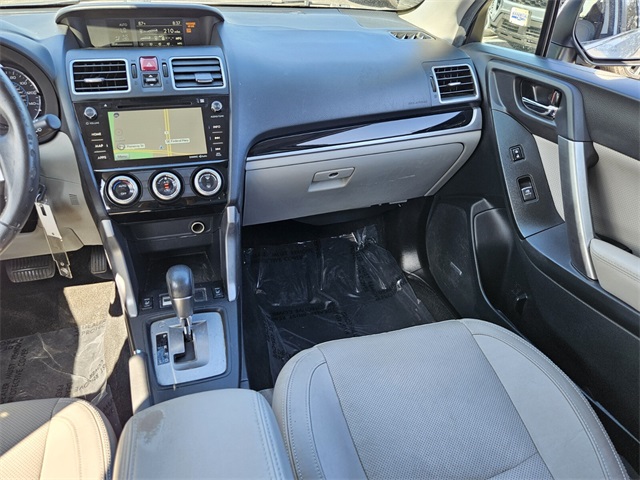 2017 Subaru Forester Limited photo 3