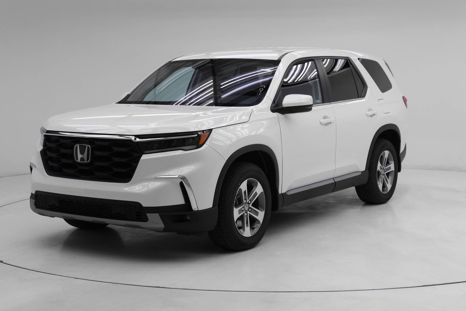 2025 Honda Pilot EX-L's photo