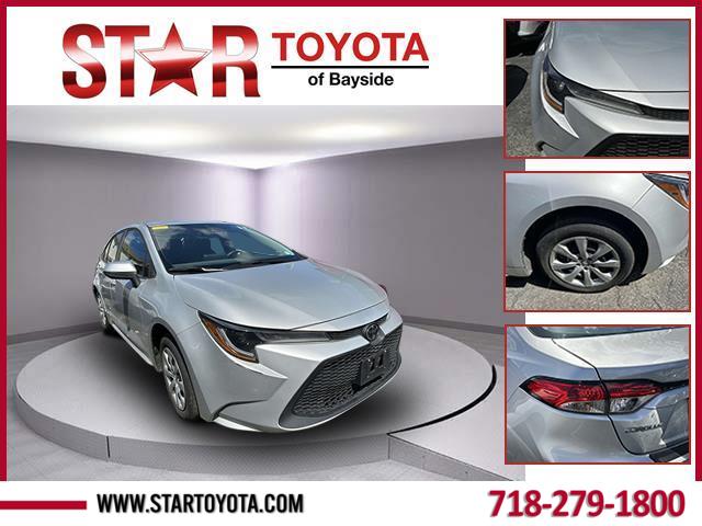 2022 Toyota Corolla LE's photo