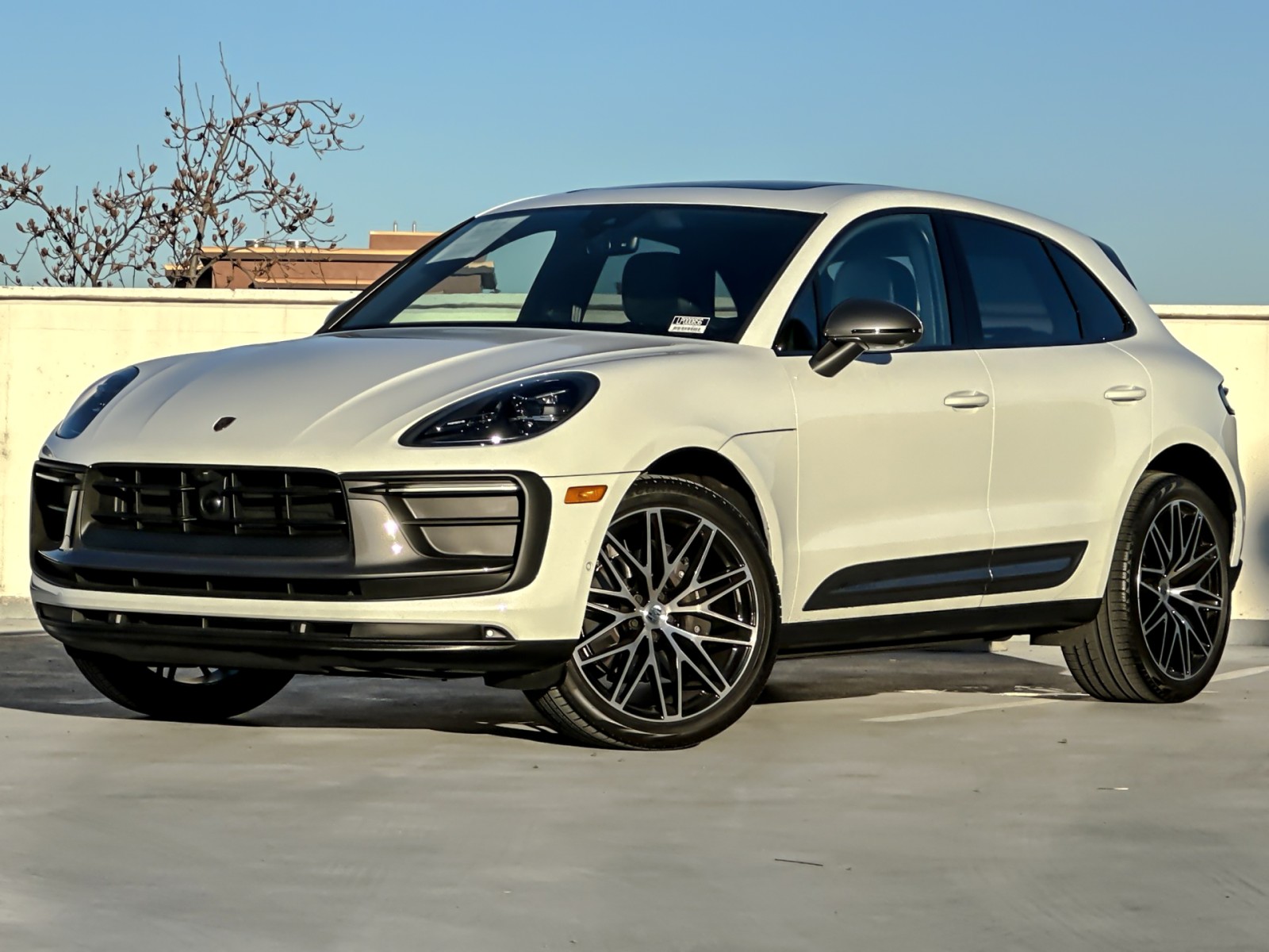 2025 Porsche Macan T
