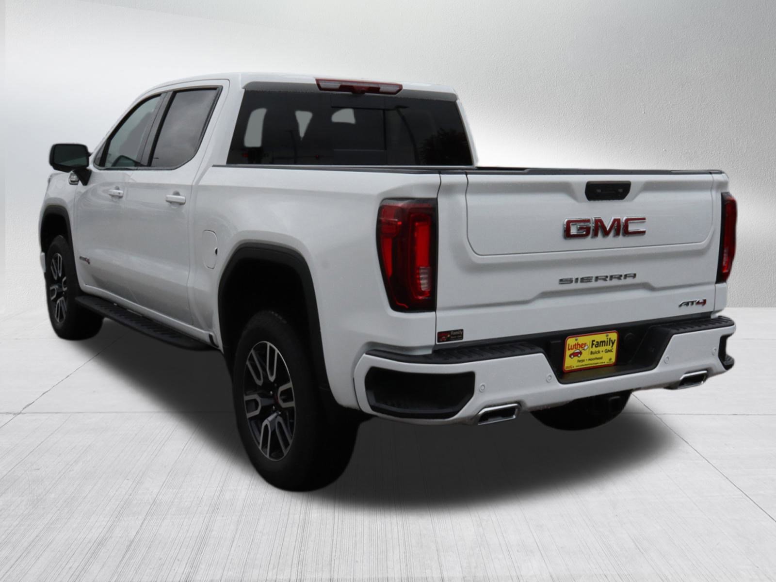 2026 Gmc Sierra 1500 AT4 photo 3