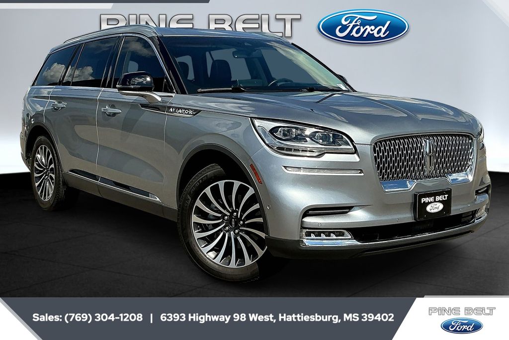 2023 Lincoln Aviator Reserve's photo