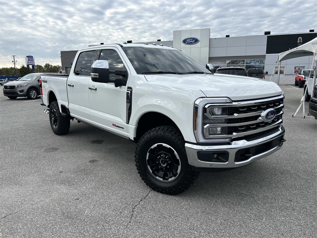2026 Ford F-250 King Ranch photo 2