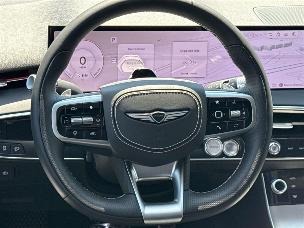 2026 Genesis Electrified GV70 Advanced photo 8