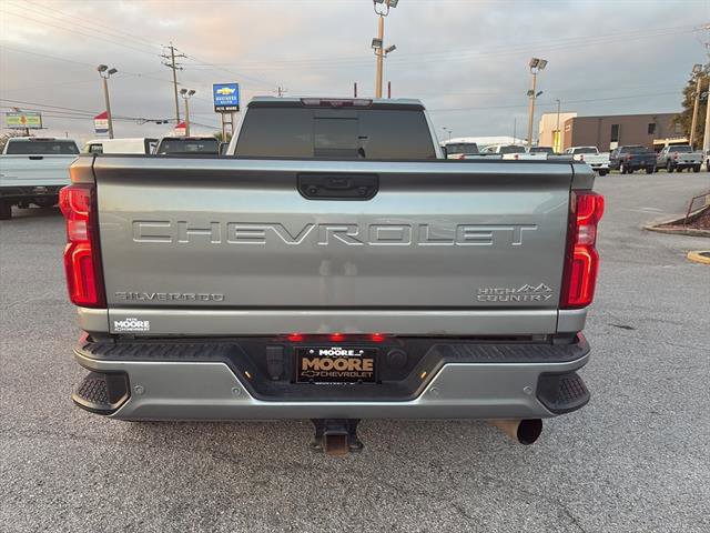 2024 Chevrolet Silverado 3500HD High Country photo 6