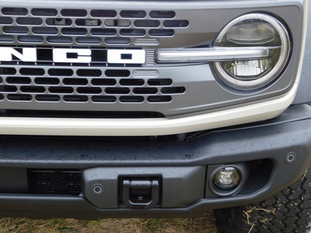 2025 Ford Bronco Badlands photo 8