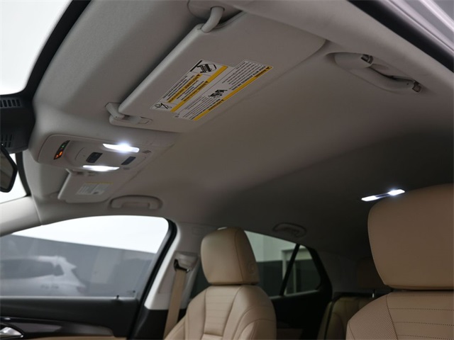 2025 Buick Envision Preferred photo 2