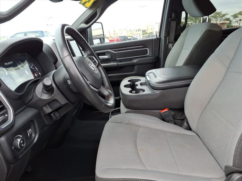 2024 Ram 2500 Big Horn photo 5