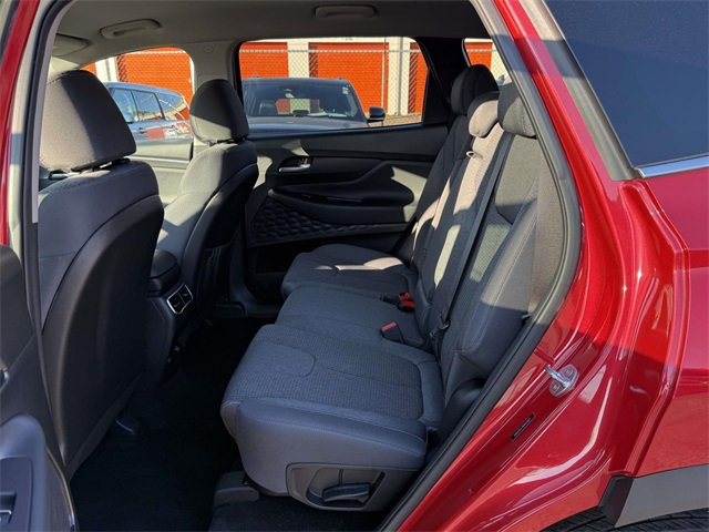 2021 Hyundai Santa Fe SE photo 13