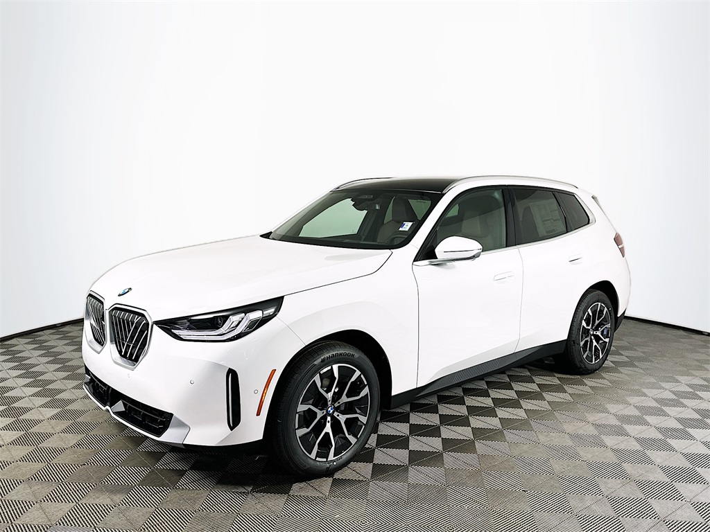 2026 BMW X3 30's photo