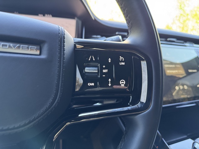 2025 Land Rover Range Rover Sport SE photo 24