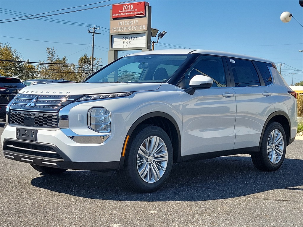 New 2024 Mitsubishi Outlander ES 4D Sport Utility in Pleasantville A1370 Springfield