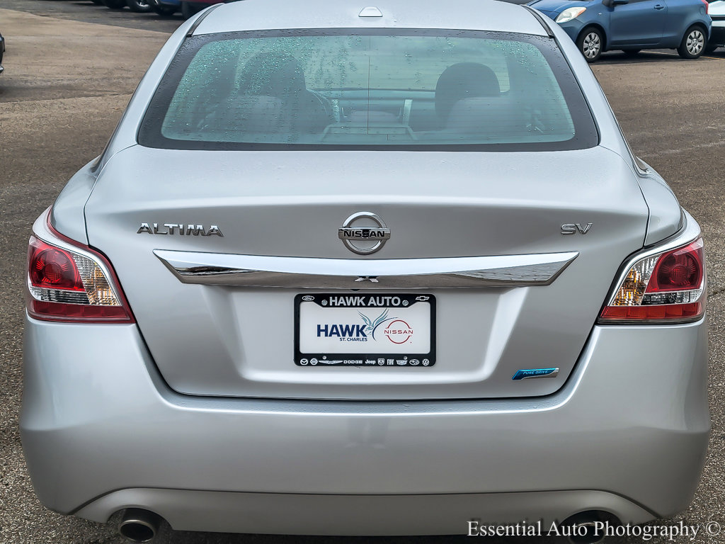 2013 Nissan Altima 2.5 SV photo 4