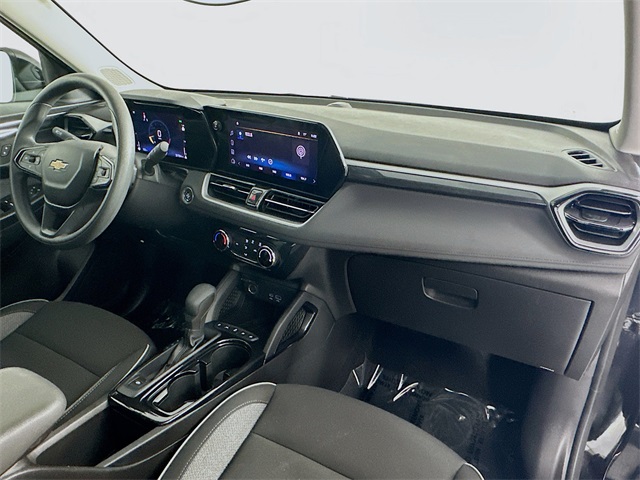 2025 Chevrolet Trailblazer LT photo 24