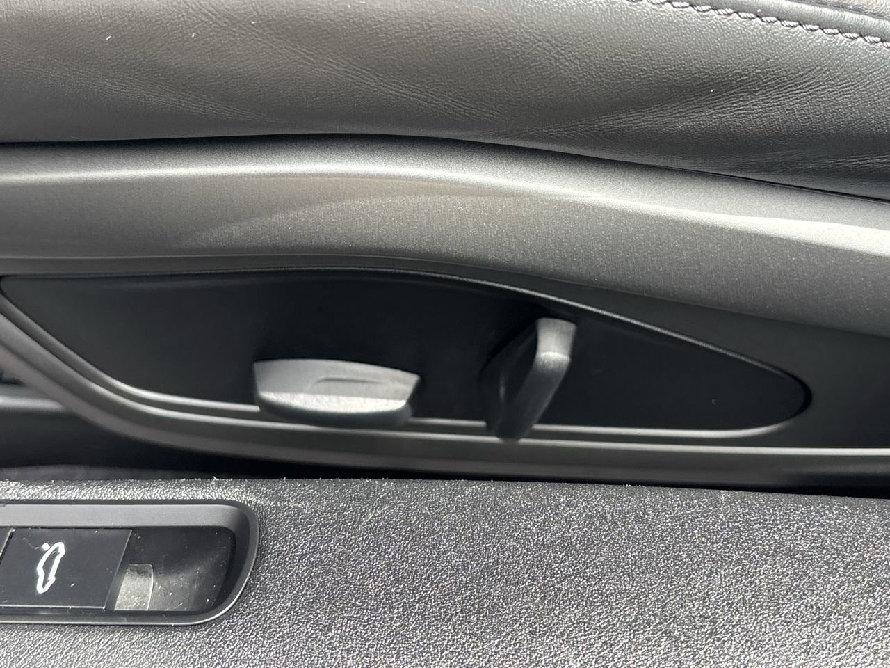 2022 Porsche 911 4 photo 19