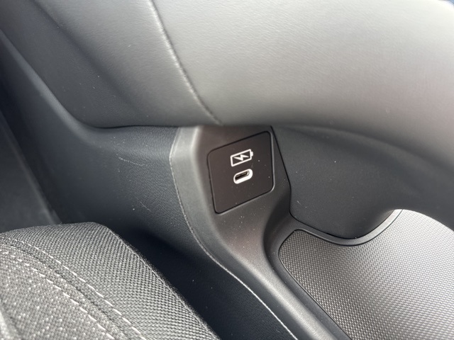 2026 Honda HR-V LX photo 27