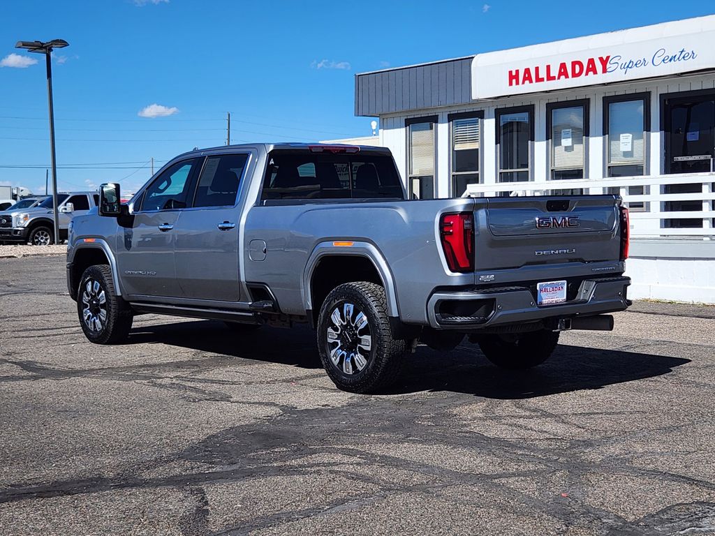 2024 Gmc Sierra 3500 HD Denali photo 3
