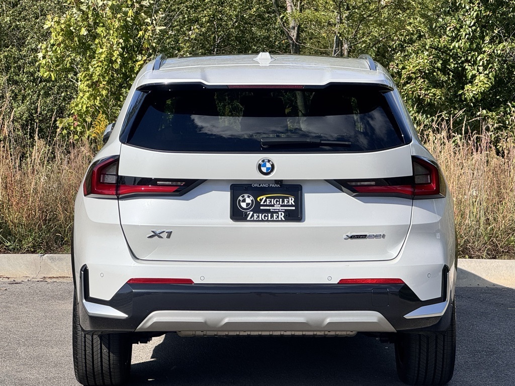 2024 Bmw X1 XDrive28i photo 3