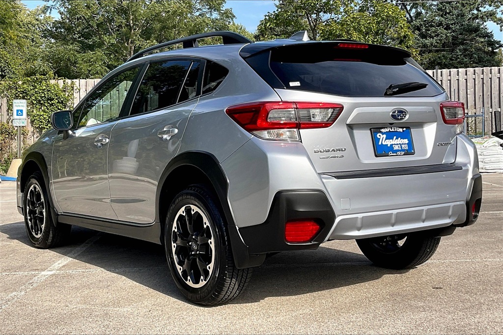 2022 Subaru Crosstrek Premium photo 8