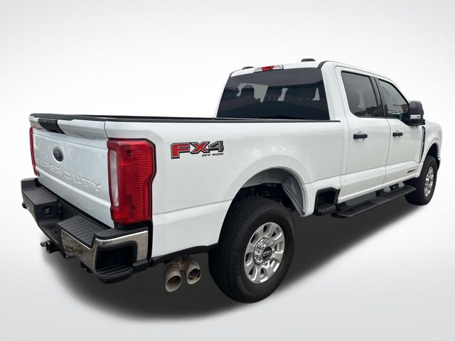 2024 Ford F-250 XLT photo 4
