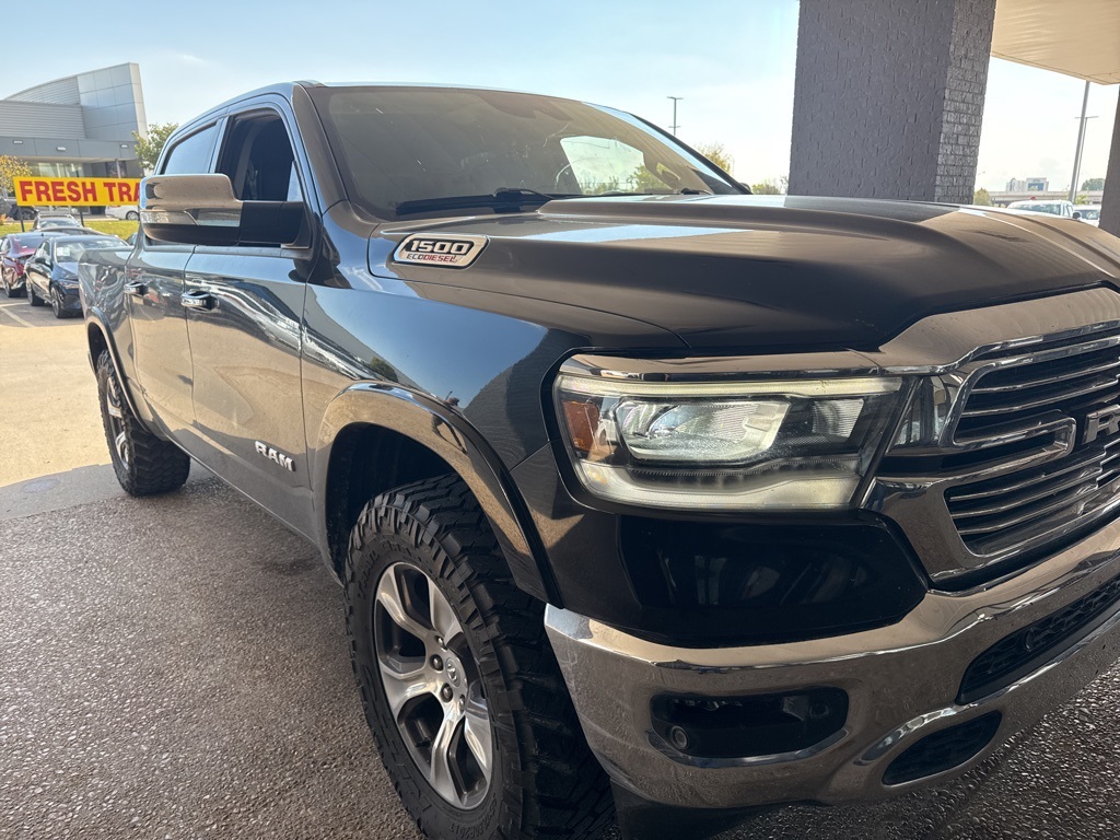 2022 Ram 1500 Laramie photo 3