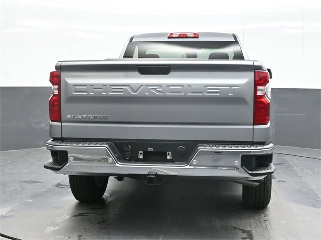 2026 Chevrolet Silverado 1500 photo 2
