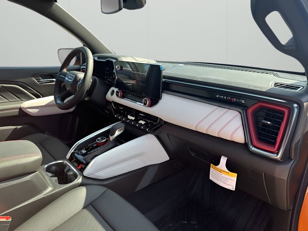 2026 Gmc Canyon AT4 photo 14