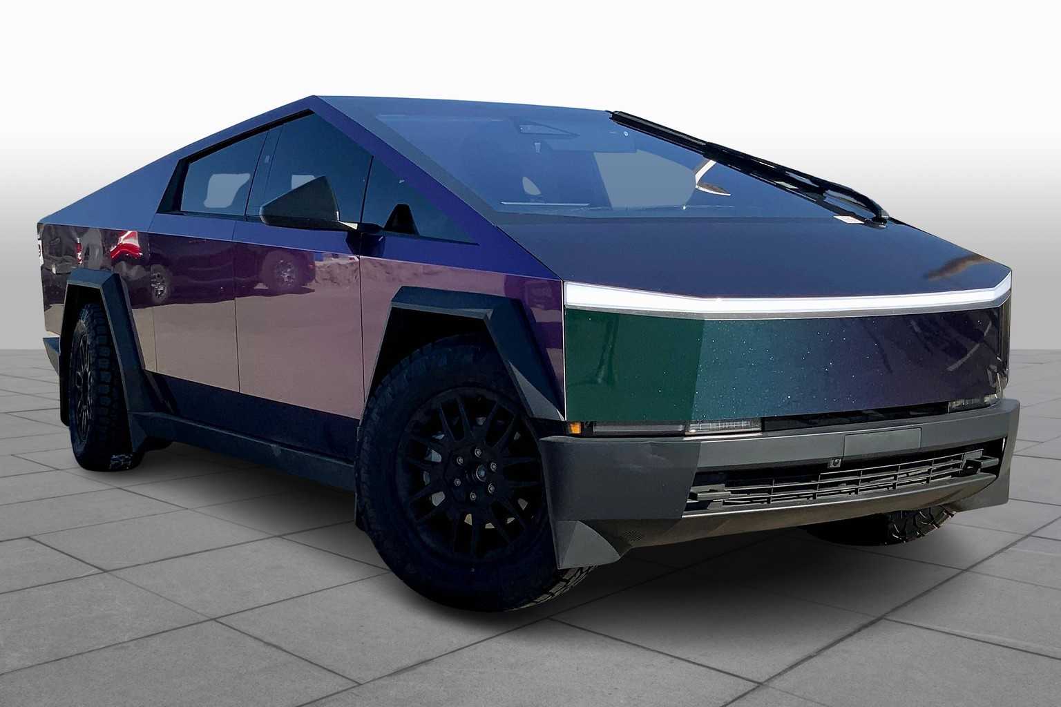 2024 Tesla Cybertruck All-Wheel Drive photo 2