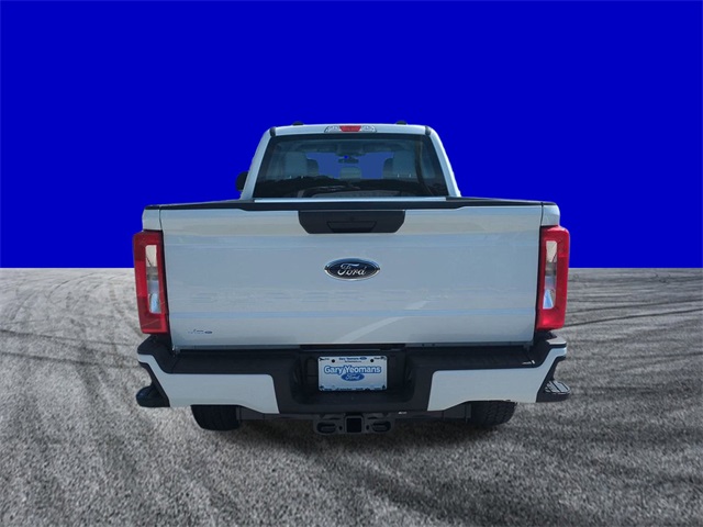 2026 Ford F-250 photo 5