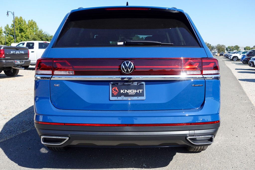2025 Volkswagen Atlas SE photo 6