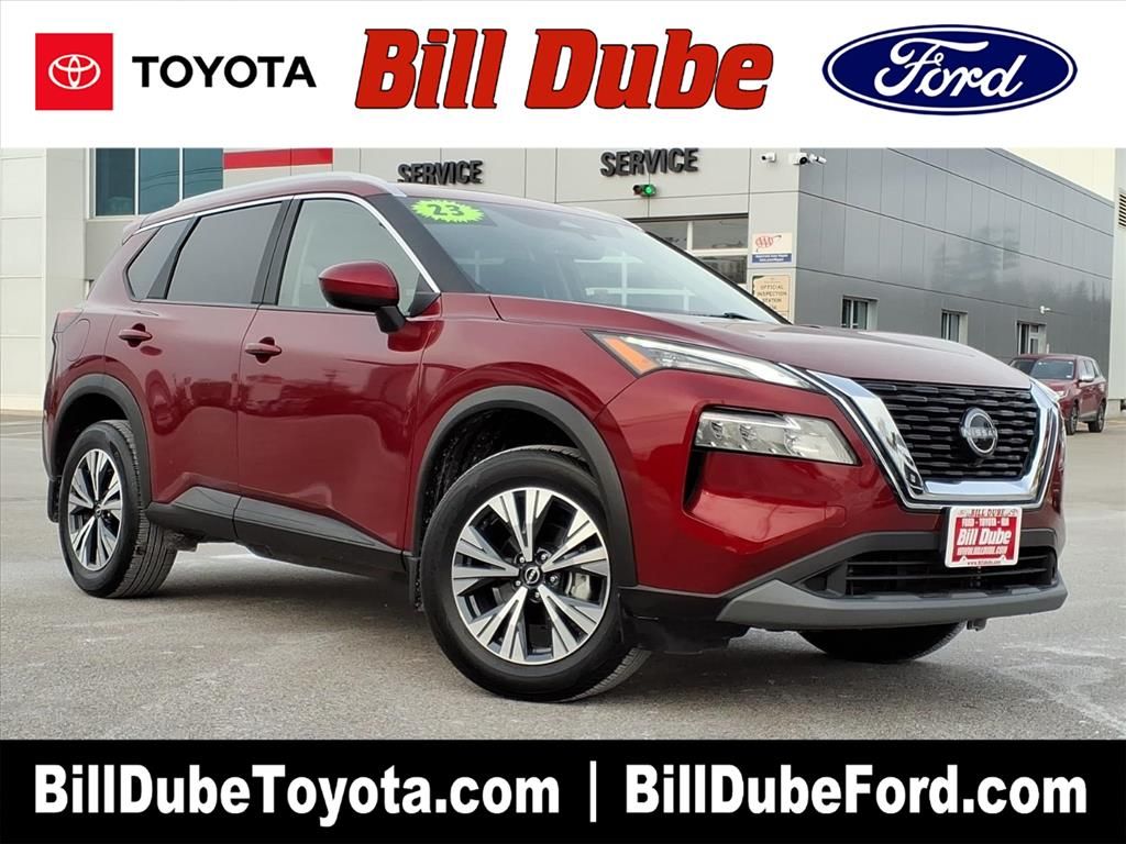 2023 Nissan Rogue SV's photo