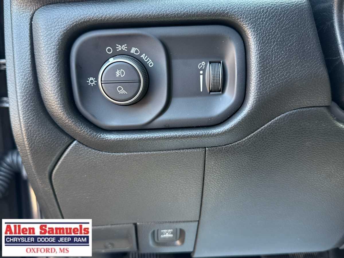 2026 Ram 3500 Tradesman photo 11