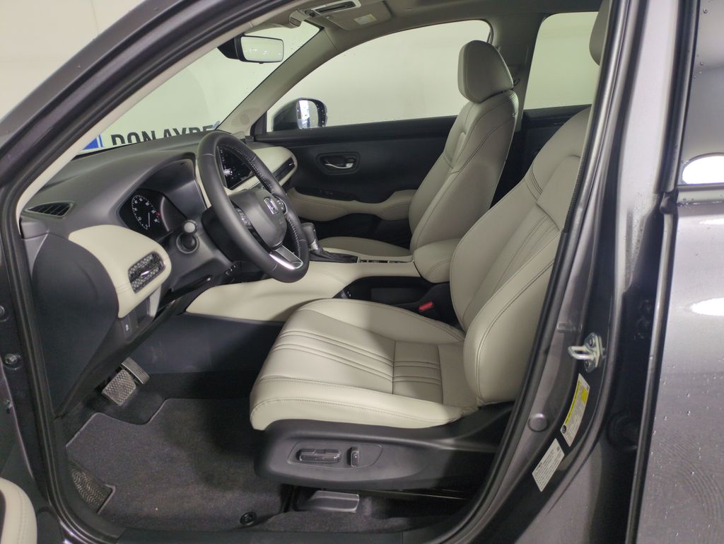 2026 Honda HR-V EX-L photo 8