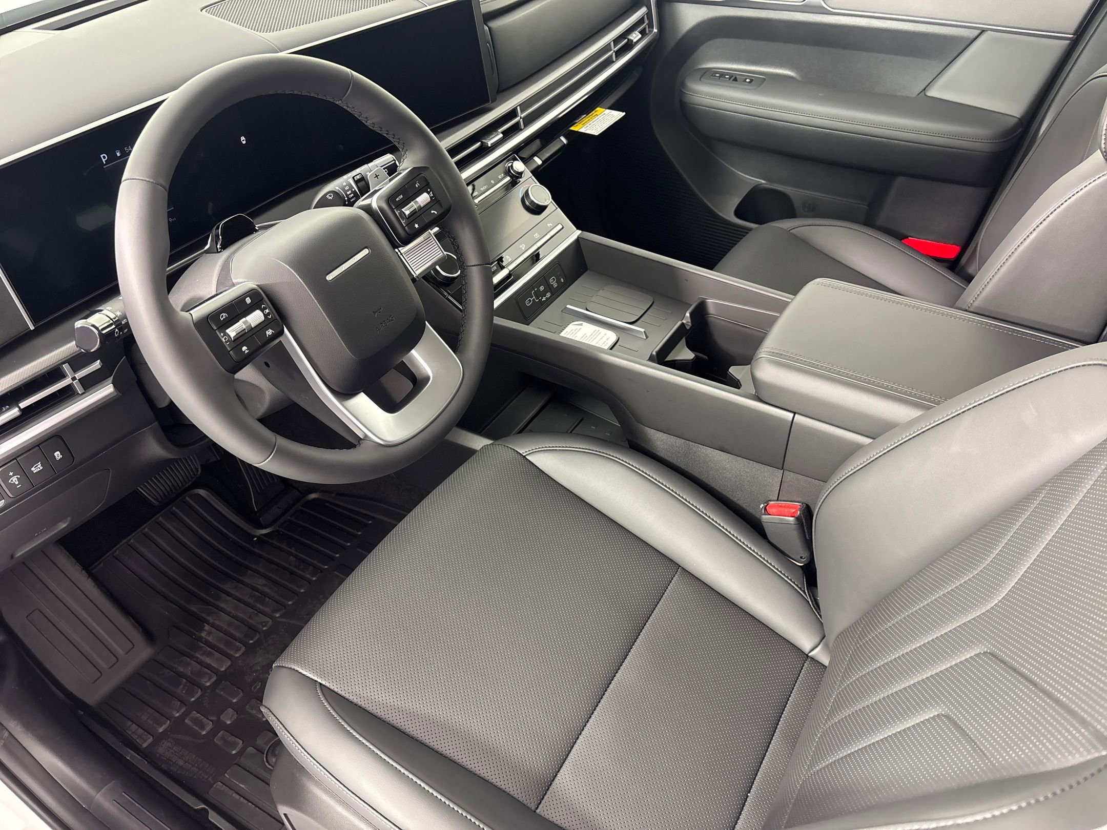 2026 Hyundai Santa Fe SEL photo 3