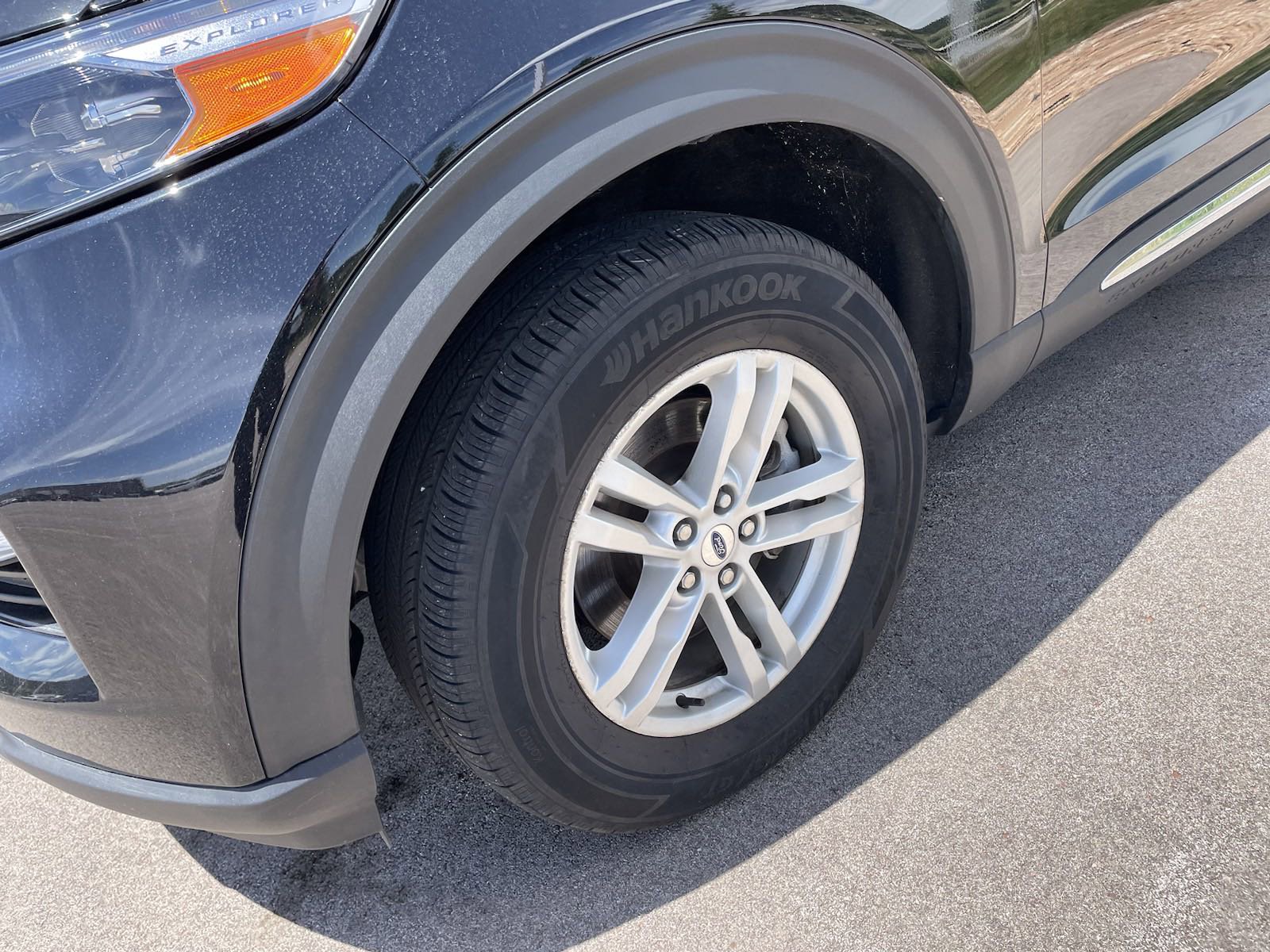 2022 Ford Explorer XLT photo 4