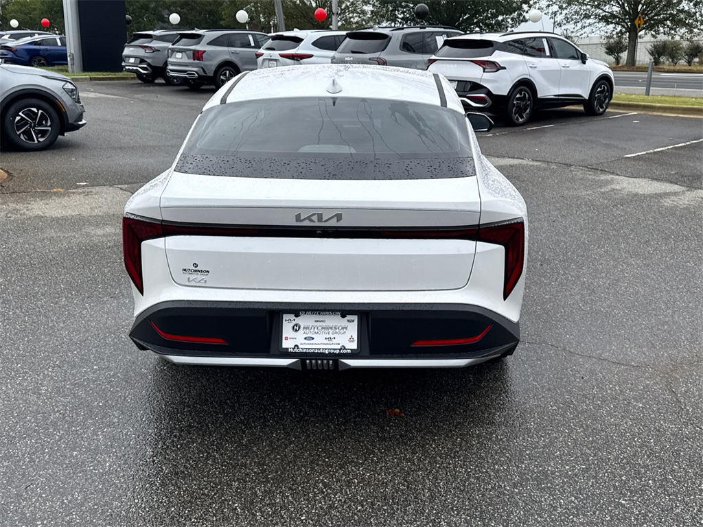 2025 Kia K4 LXS photo 4