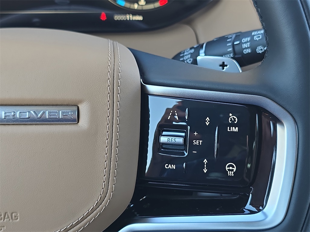 2025 Land Rover Range Rover Sport SE photo 12