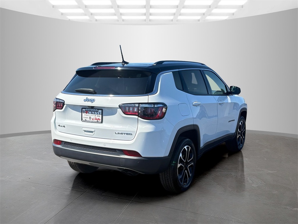 2022 Jeep Compass Limited photo 2